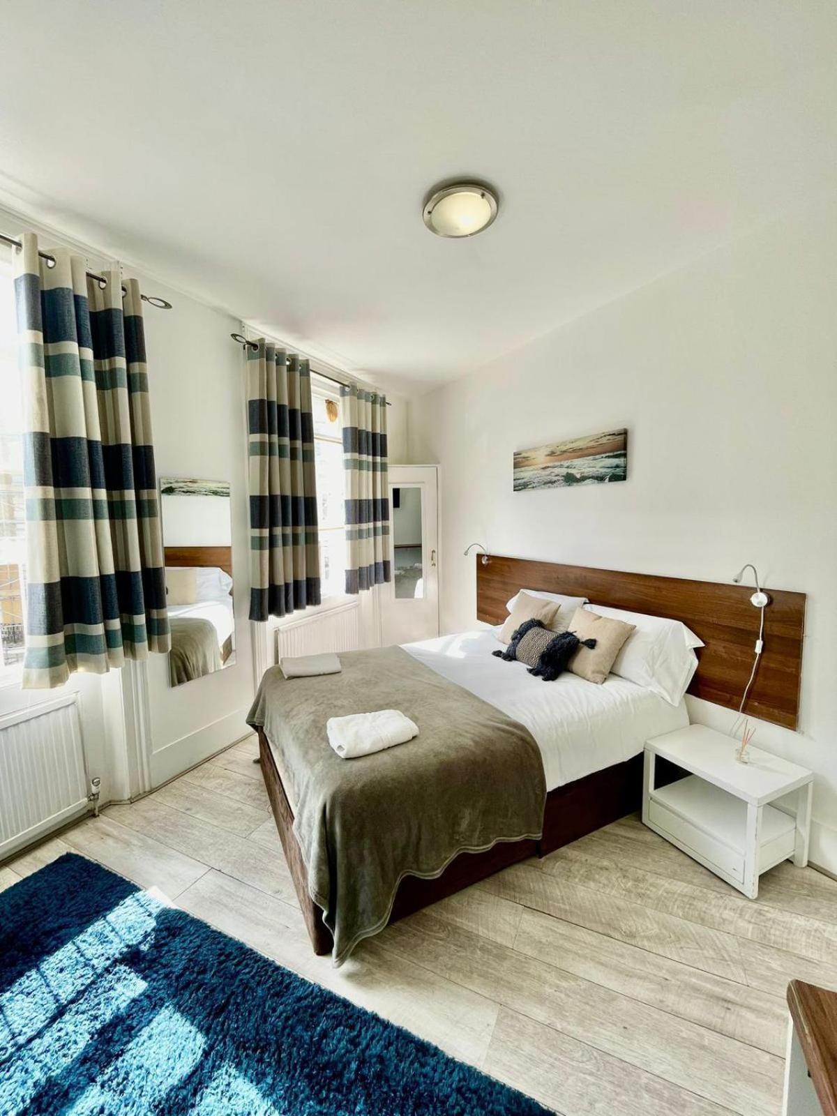 Cromwell Apartments Лондон Екстериор снимка